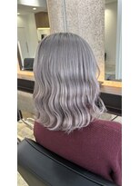 リーマス(REMUS)&nbsp;ホワイトシルバー