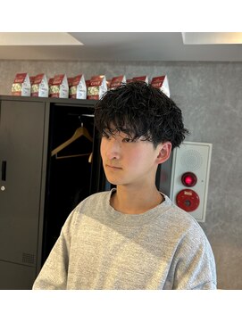 ザ クラン バイ ヘッドライト 仙台長町店(THE CLAN by HEADLIGHT) 【人気メンズパーマスタイル】シャドウパーマ
