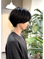 クリック(Click) 丸みとシャープな襟足