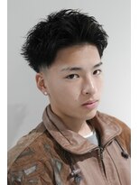 ルックグッドストア(LOOK GOOD STORE) テーパーフェードスキンフェード短髪スパイキーショート三宮