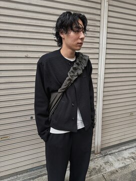 ハイセンス(HISENSE) メンズカットグランジパーマメンズミディアムスタイル【GIA】