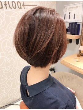 ミッシェル アフロート(michelle afloat) ２０代３０代４０代５０代引き締めトップ丸みショート東京目黒