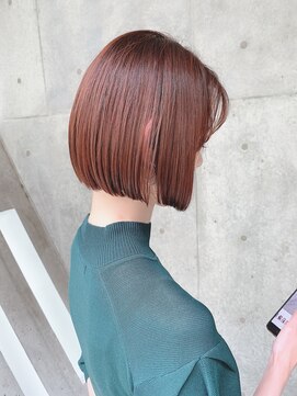 スナッグルサロン(SNUGGLE SALON) 切りっぱなしボブにテラコッタオレンジ**