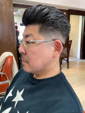 グルーマーズトウキョウ(GROOMER/S TOKYO) 【HOMME HAIR 稲田】 スキンフェード スタイル　スペインカール