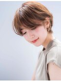 耳にかけて☆襟足を詰めたショートボブ