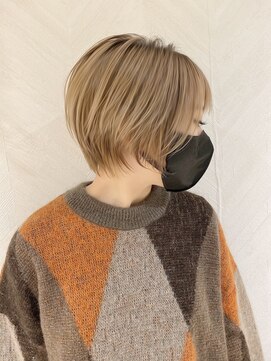 ロンド ストラーダ 心斎橋(Lond strada) ショート×ハイライト白髪ぼかし×シルキーベージュ[心斎橋]