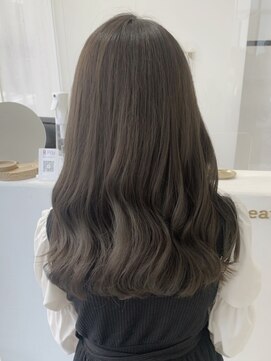 ネオリーブウリ 二子玉川店(Neolive uri) ショコラアッシュヘルシースタイルふんわりカール白髪ぼかし