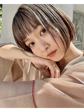 ウーフ(U-fu) ハイトーンボブ/ベージュボブ