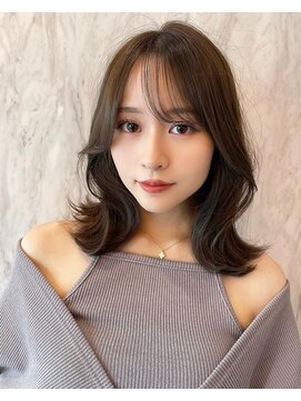 ルームバイシー 新宿(Loom. by Sea) 韓国風前髪×レイヤーカット【髪質改善/新宿/レイヤーカット】