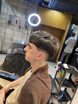 フランクスバーバー アンド ビアークラブ(FRANK'S BARBER and BEER CLUB)&nbsp;ロースキンフェード