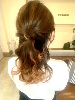 ヘアアンドメイクフリッシュ(HAIR&MAKE FRISCH) ハーフアップアレンジ