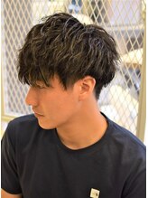 クオンヒール 堺筋本町店(QUON HEAL) スペインカール/スパイキーショート/フェザーパーマ/マッシュ