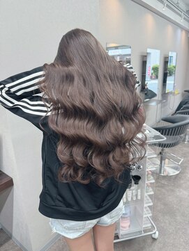 エミーバイモアムー(Emmie byMoremuu) 【埼玉ギャルの救世主】ココアブラウン