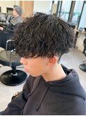 スパイラルパーマツイストパーマアップバング短髪メッシュ