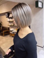 サニー 渋谷(SUNNY) バレイヤージュ、ハイライト、レイヤーロング、グレーベージュ