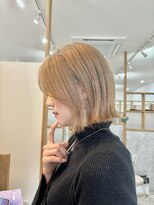 ロッカ(ROCCA)&nbsp;#レイヤーボブ#ブリーチカラー#イルミナカラー#ハイトーン