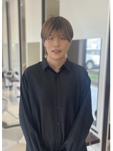 アース 小松店(HAIR&MAKE EARTH) 板倉 彩