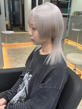 ラピステン 福岡天神 大名店(Lapis) 担当_原島/エクステ/レイヤー/ブリーチ/髪質改善/ブリーチなし