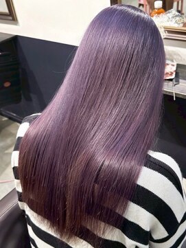 イリ 大阪(ili) ハイライトカラー/ミルクティーベージュ/レイヤーカット