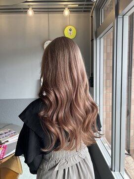 ミルクティーベージュ