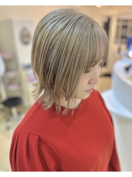 ラウラアンドロー(LAURA&RO) ダブルカラー/ケアブリーチ/インナーカラー/ベージュ【塚口】