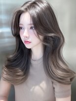 ラピス 渋谷本店(Lapis)&nbsp;グレージュカラー/ミディアムレイヤー/髪質改善/韓国巻き/韓国風