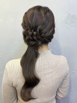 エフェ(effet)&nbsp;魅力溢れるサイドポニー