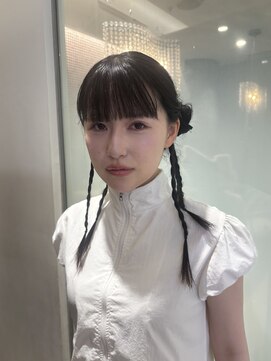 アピッシュ ギンザ(apish ginza) 【ヘアアレンジ】ツインカチモリ風アレンジ