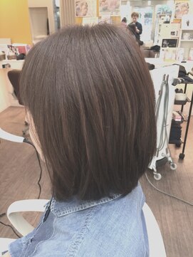 ヘアデザイン ラポール 茨木店(hair design Rapport) 外国人風フレンチセピアアッシュ/ドレープボブ