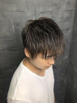 ヘアサロンM 新宿 デザインカラー/厚めバング/ローライト/スリークボブ