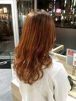 ジーニー 横浜(giinii)&nbsp;giinii_渋谷良太_セミディ_バレイヤージュ_リリーオレンジ