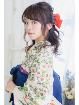 ヴァンクシー バイ ルナ(VANKCY by Luna) 卒業式 ヘアセット ヘアアレンジ ハーフアップ 前髪カタログ 袴