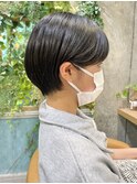 耳掛け、マッシュショートヘア