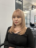 エスカーラ 町田(THE ESCALA) 20代30代顔周りレイヤーカットミディアムレイヤー韓国