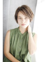 シュシュット(chouchoute)&nbsp;美髪質改善ホワイトブロンドワイドバングイメチェン外ハネボブ29