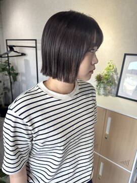 プリュム(Plume.) 切りっぱなしスタイル