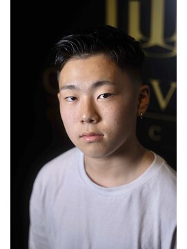 オブリビオンカットクラブ(OBLIVION CUT CLUB) マッシュ/アップバング/センターパート/フェードカット