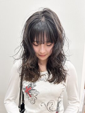 パークレーン アイス イヴェン(park lane ICI yeven) 20代30代40代パーマミディアムロングレイヤーカットブリーチなし