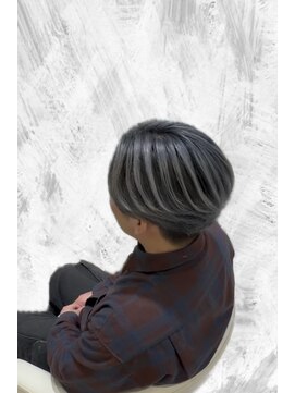 円(en) ハイトーンシルバー×バレイヤージュデザイン/八幡/本八幡