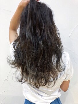 オッジ 六本松店(oggi) デザインカラー