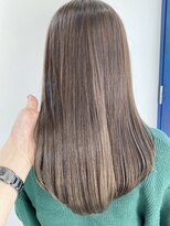 ジーニー 横浜(giinii)&nbsp;大人可愛い20代30代40代ショコラベージュ【横浜】渋谷良太