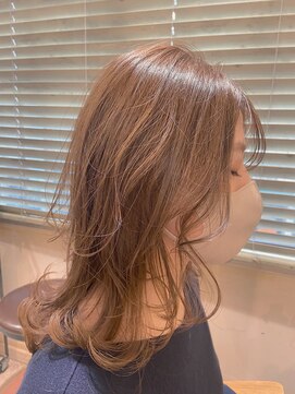 ハイル(Heil) 【Heil】 20代/30代/レイヤーカット/イルミナカラー/アッシュ