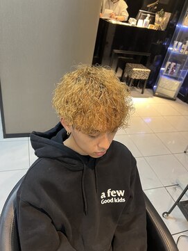 アイズ 海老名(AIZU) プードルパーマポップコンパーマ波巻きスパイラルパーマ