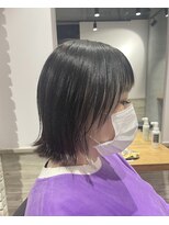 リーオオサカ(Lee Osaka)&nbsp;【カット＋インナー】ボブレイヤー×ホワイトカラー/新出