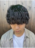 波巻きパーマ　マッシュウルフ