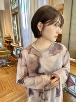 ビュートリアム 南青山(BEAUTRIUM)&nbsp;耳掛けマッシュショート　艶髪ショート　大人ショート　20代30代
