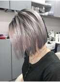 ホワイトシルバーボブ