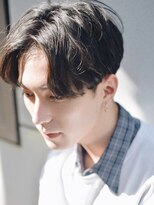 レタッチバイフィフス(RETOUCH by fifth)&nbsp;センターパートカルマパーマワンカールパーマ韓国ヘアガイルヘア