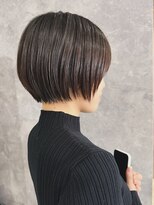 アルカナ(Arcana)&nbsp;前下がりショートボブ/アッシュショートスタイル