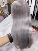 ミラク 町田(MIRAC)&nbsp;【MIRAC町田店】ブリーチ2回でシルバーカラー